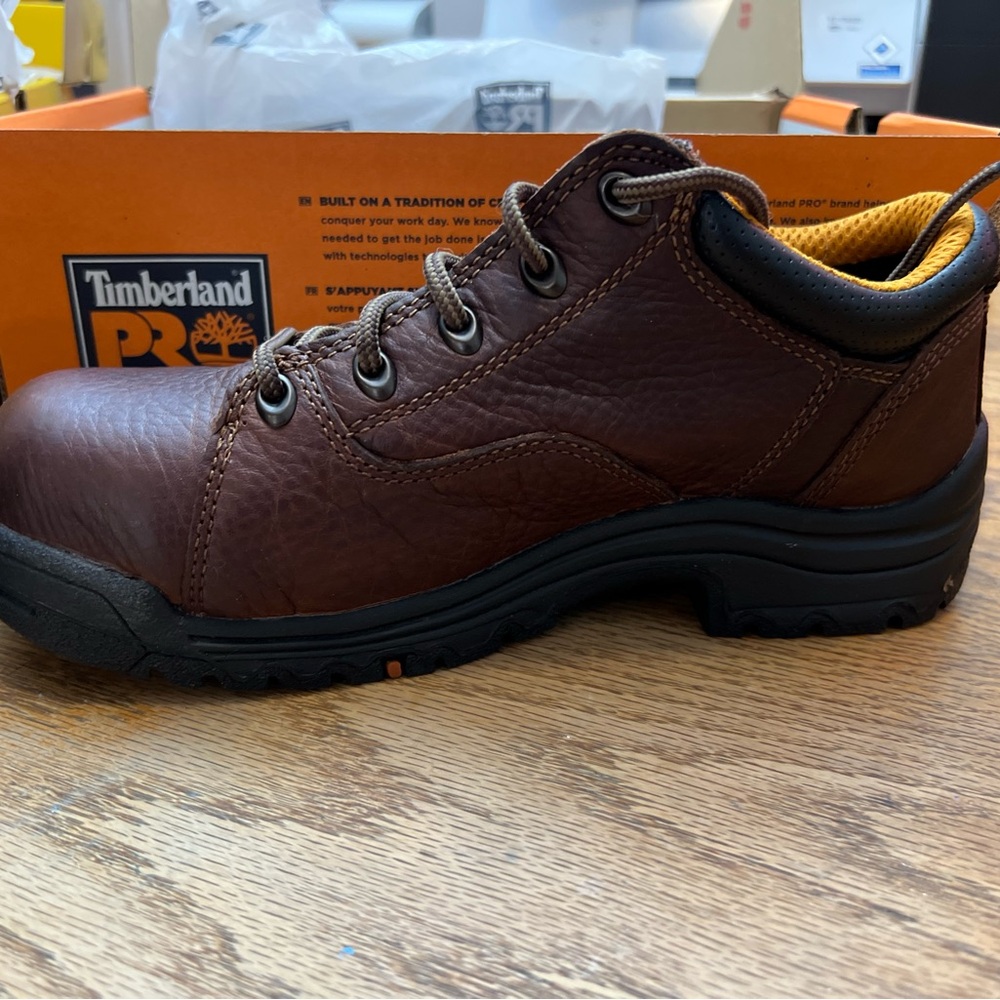 Timberland pro safety shoes